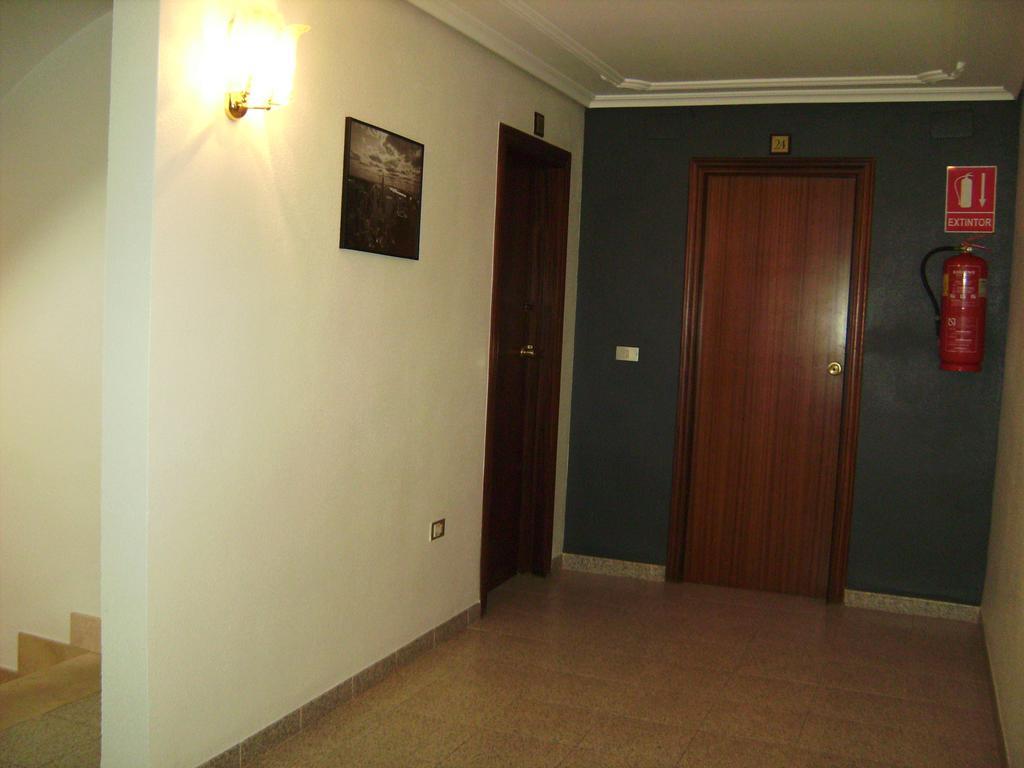Pension Miami Almazora Exteriör bild