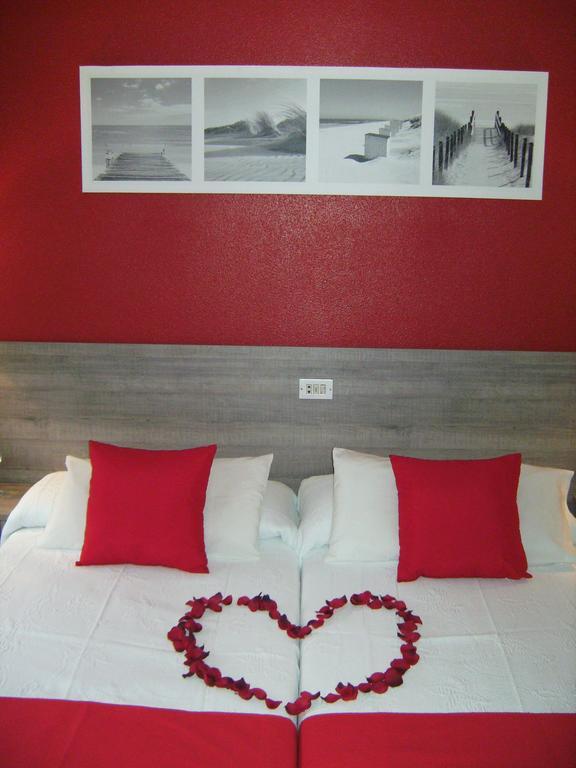 Pension Miami Almazora Rum bild