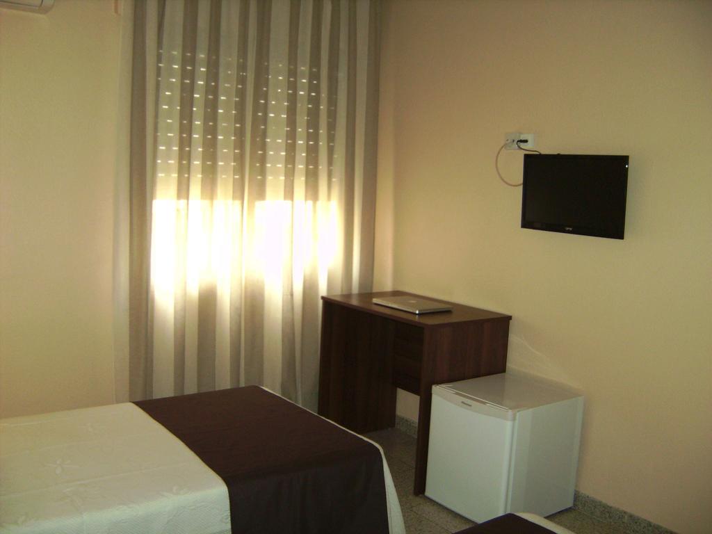 Pension Miami Almazora Rum bild