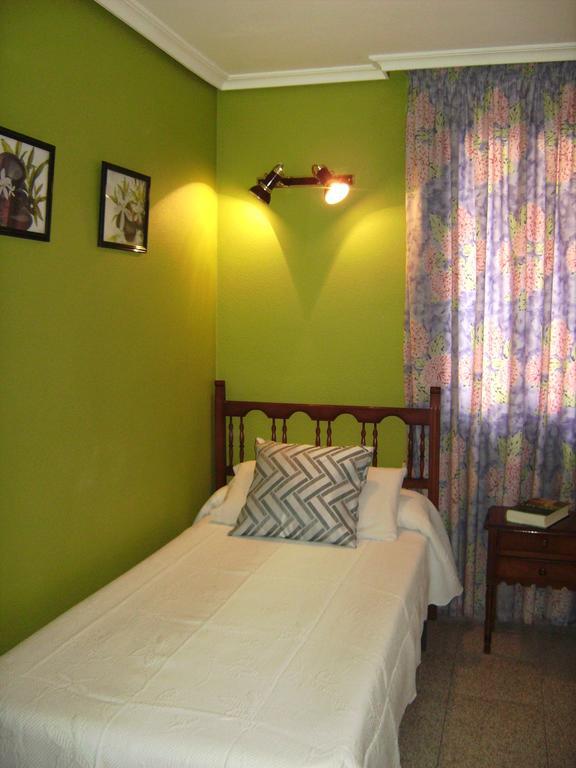 Pension Miami Almazora Rum bild